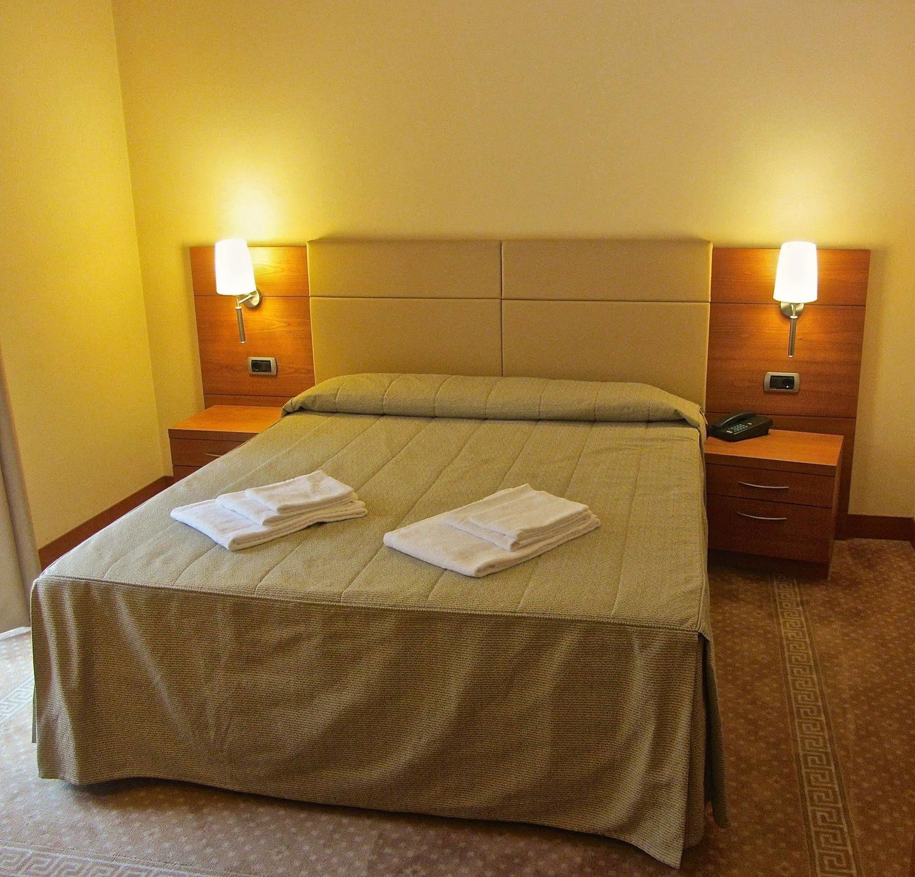 Relais San Giusto Hotell Campitello di Fassa Exteriör bild