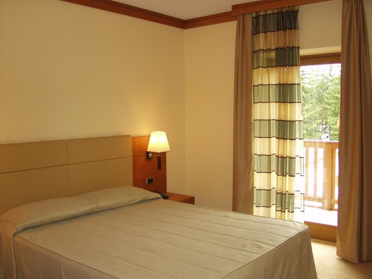 Relais San Giusto Hotell Campitello di Fassa Exteriör bild